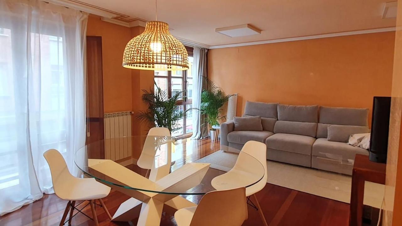 Centrico Apto Cangas De Onis, Cerca Puente Romano Apartment Exterior foto
