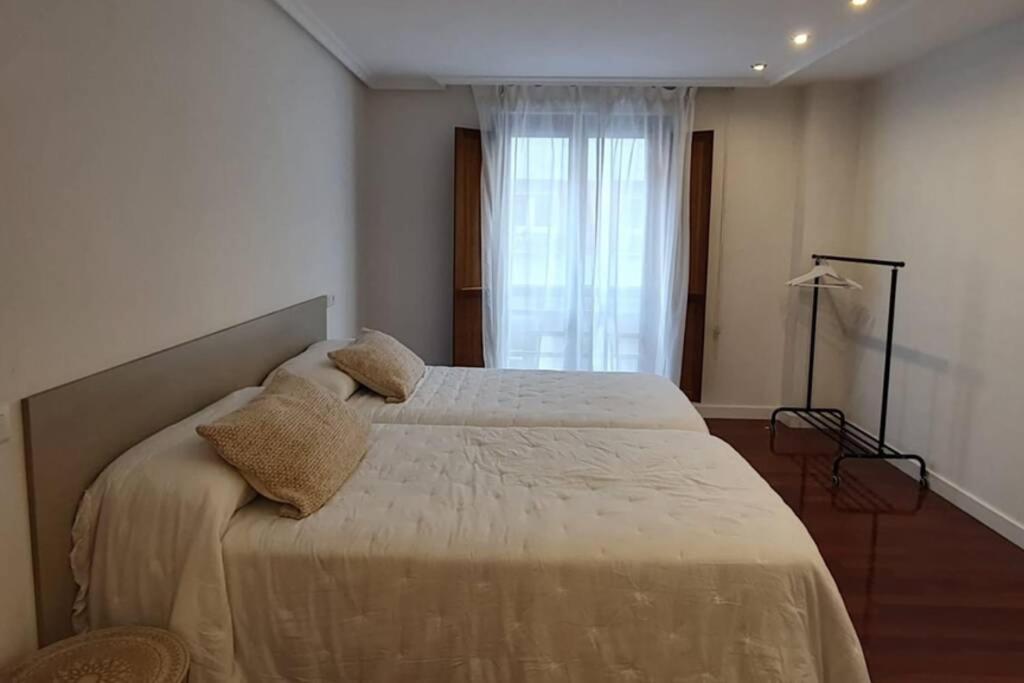 Centrico Apto Cangas De Onis, Cerca Puente Romano Apartment Exterior foto