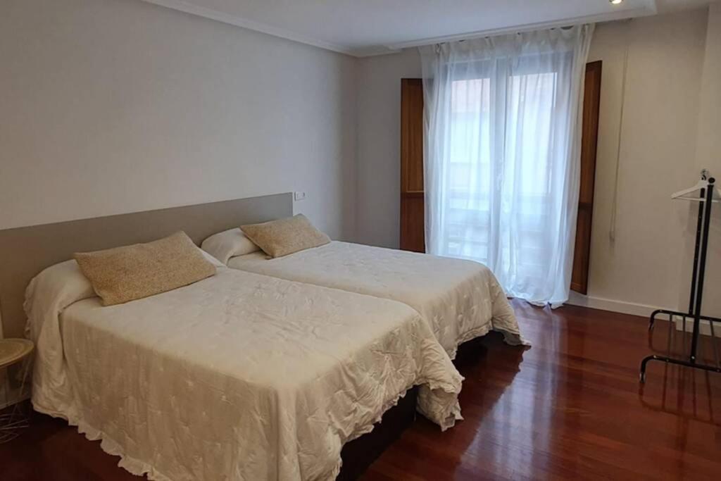 Centrico Apto Cangas De Onis, Cerca Puente Romano Apartment Exterior foto